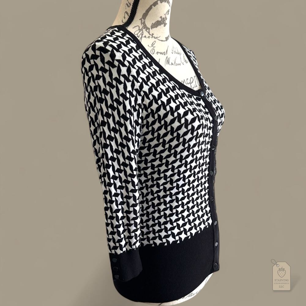White House Black Market Sweater Small Black White Geometric Button Up - Picture 2 of 6